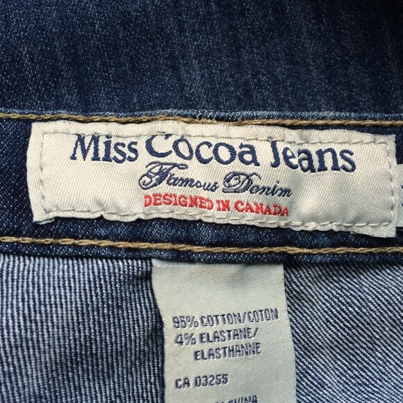 Miss Cocoa Womens Capri Jeans Sz 11-12 Studs Embroidery Mid-Rise Denim - Picture 4 of 7